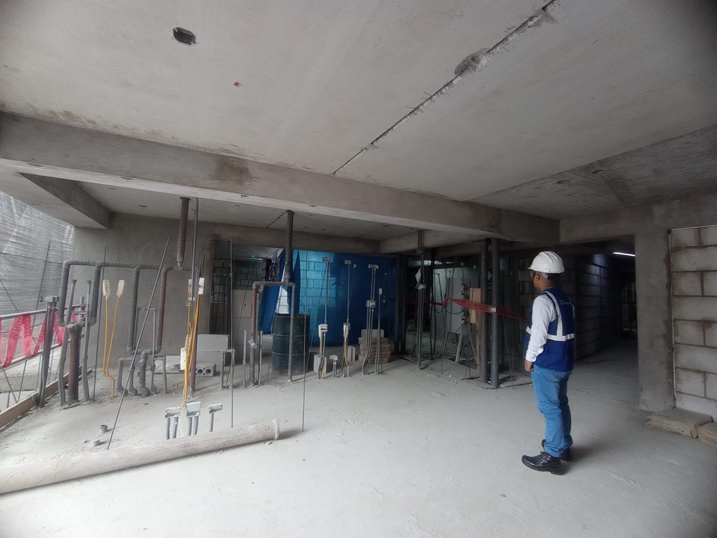 Visita técnica a obra para verificar instalaciones contra el modelo BIM